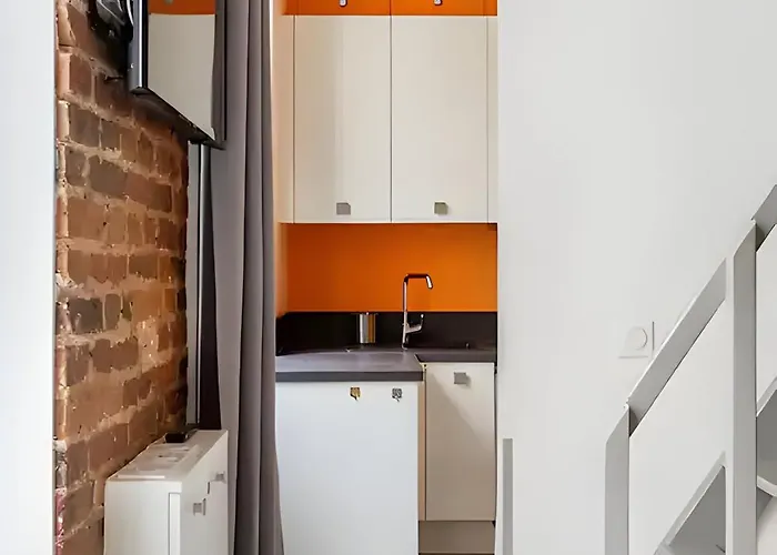 Casa Naranja